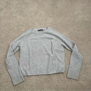 Brandy Melville sweater